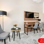 Ξενοδοχείο με διαμερίσματα Vinfort 4*